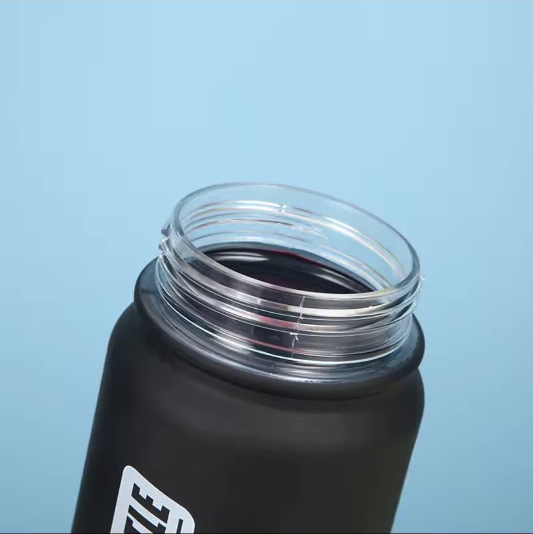 1000ml New Work Hard Play Hard Water bottle with sipper and straw options High Quality food grade material